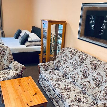 Apartman Alesta Bruntál Eksteriør bilde